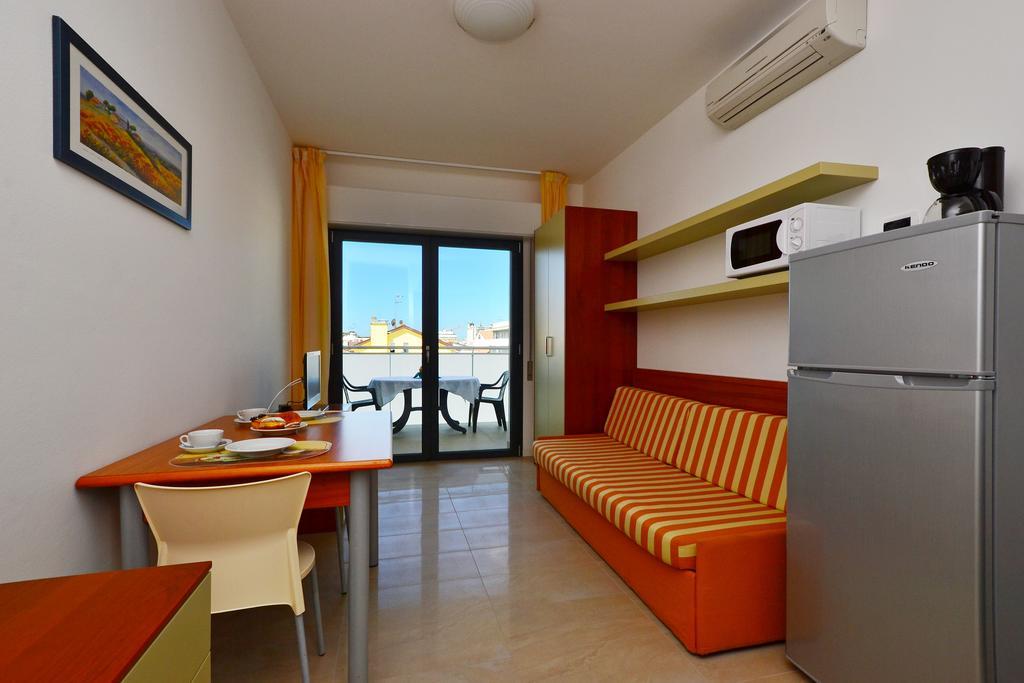 Residenza Verde Lignano Sabbiadoro Exterior foto
