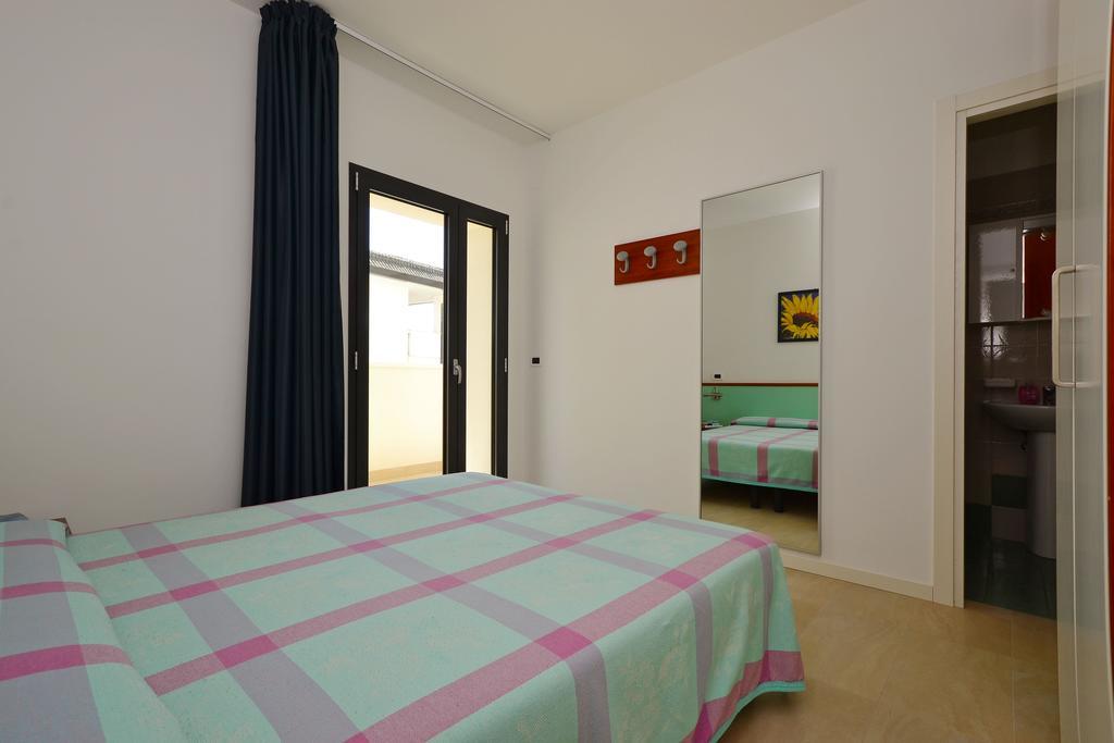 Residenza Verde Lignano Sabbiadoro Quarto foto