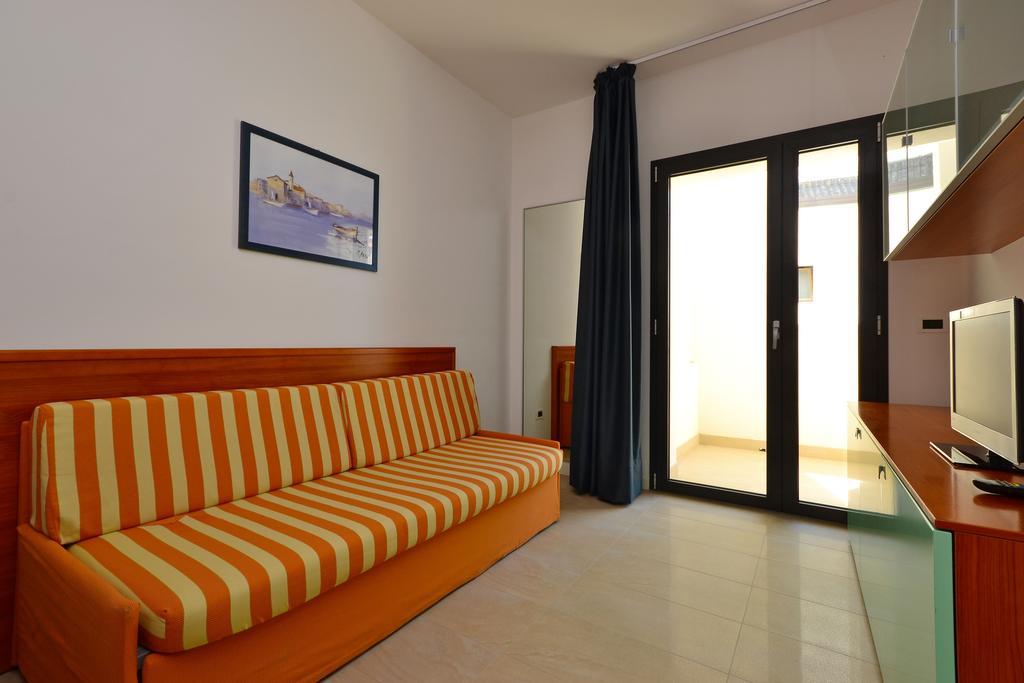 Residenza Verde Lignano Sabbiadoro Quarto foto